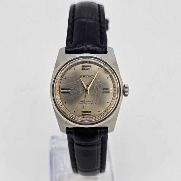 VTG Seiko Women Watch Mechanical 28MM Gold Dial New Black Leather Bands WORKING - Picture 1 of 16